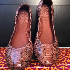 Tory Burch Eddie snakeskin ballet flats in adobe